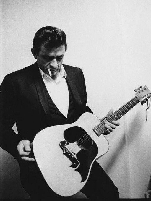 crockpics's tweet photo. Johnny Cash, 1968. https://t.co/MzqCPuZL8l