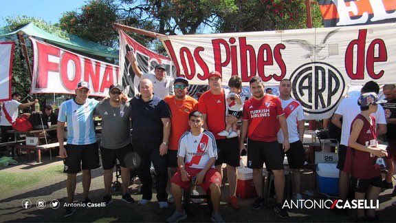 AntonioCaselli's tweet photo. ¡Gracias por tanto cariño! ⚪️🔴 https://t.co/ZAQtbhciLd