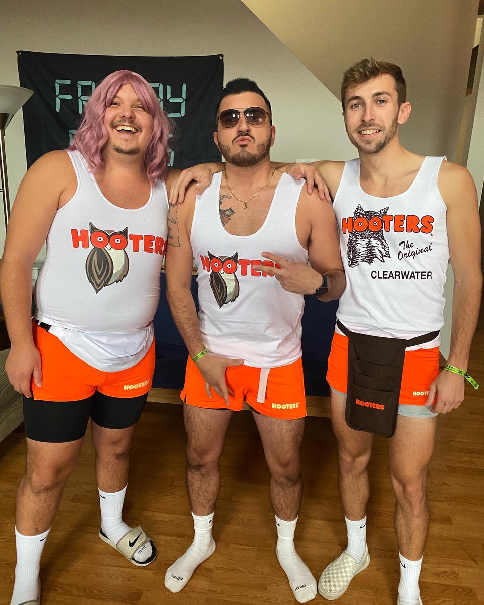 Staffing shortages are out of control, Hooters will hire just about anybody nowadays 💀

Happy Halloween 🎃