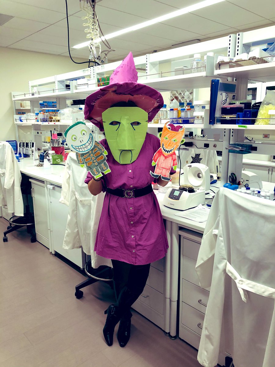 I’m not sure that three (murderous) children should be allowed near BSL2 pathogens but Happy Halloween! 🎃 #halloween2021 #phdlife Does it still count as a costume when PhD students are already undead? 🤔👻