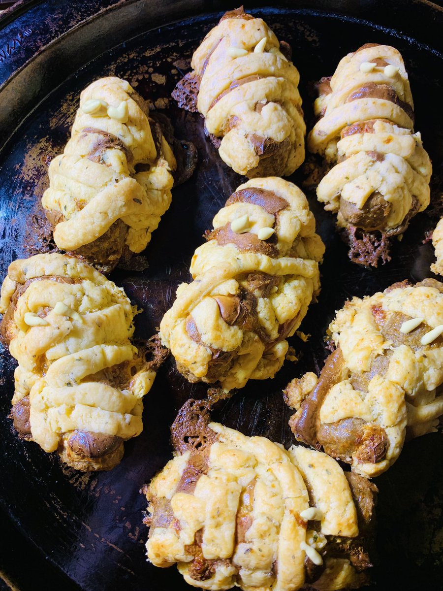 Emma Myles tweet media