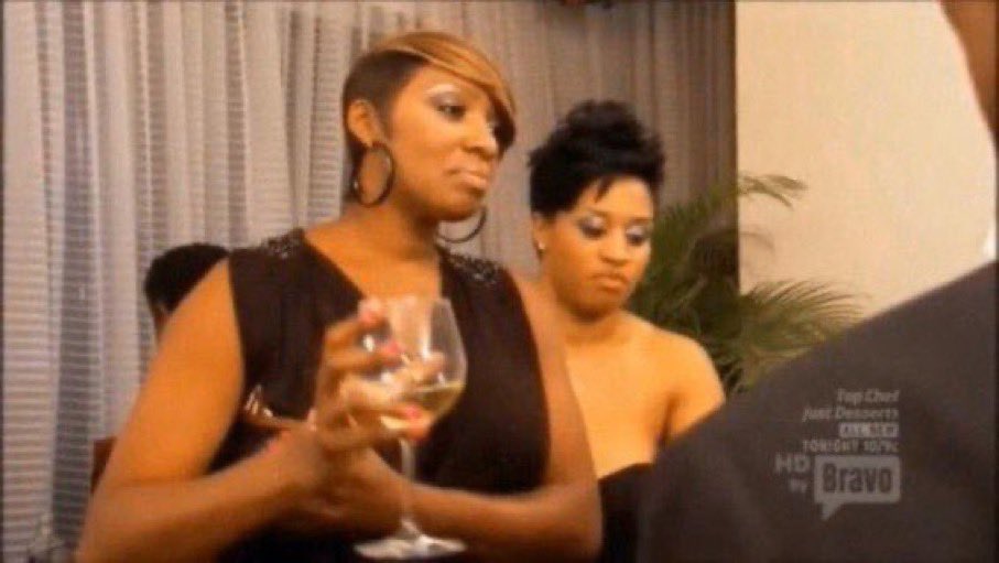 frisbrii's tweet image. when Issa wake up and Nathan done snuck out the window and she get ghosted for another month #insecure