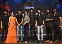 abntelugutv's tweet photo. 'ఎనిమీ'మూవీ ప్రీ రిలీజ్ ఈవెంట్ ఫోటోలు
#chitrajyothy #EnemyTrailer #Vishal #MIRNALINIRAVI #arya @VishalKOfficial @arya_offl @ABNENT @abntelugutv
https://t.co/f6bQ35ExwZ https://t.co/6Xn3Hh2fZv