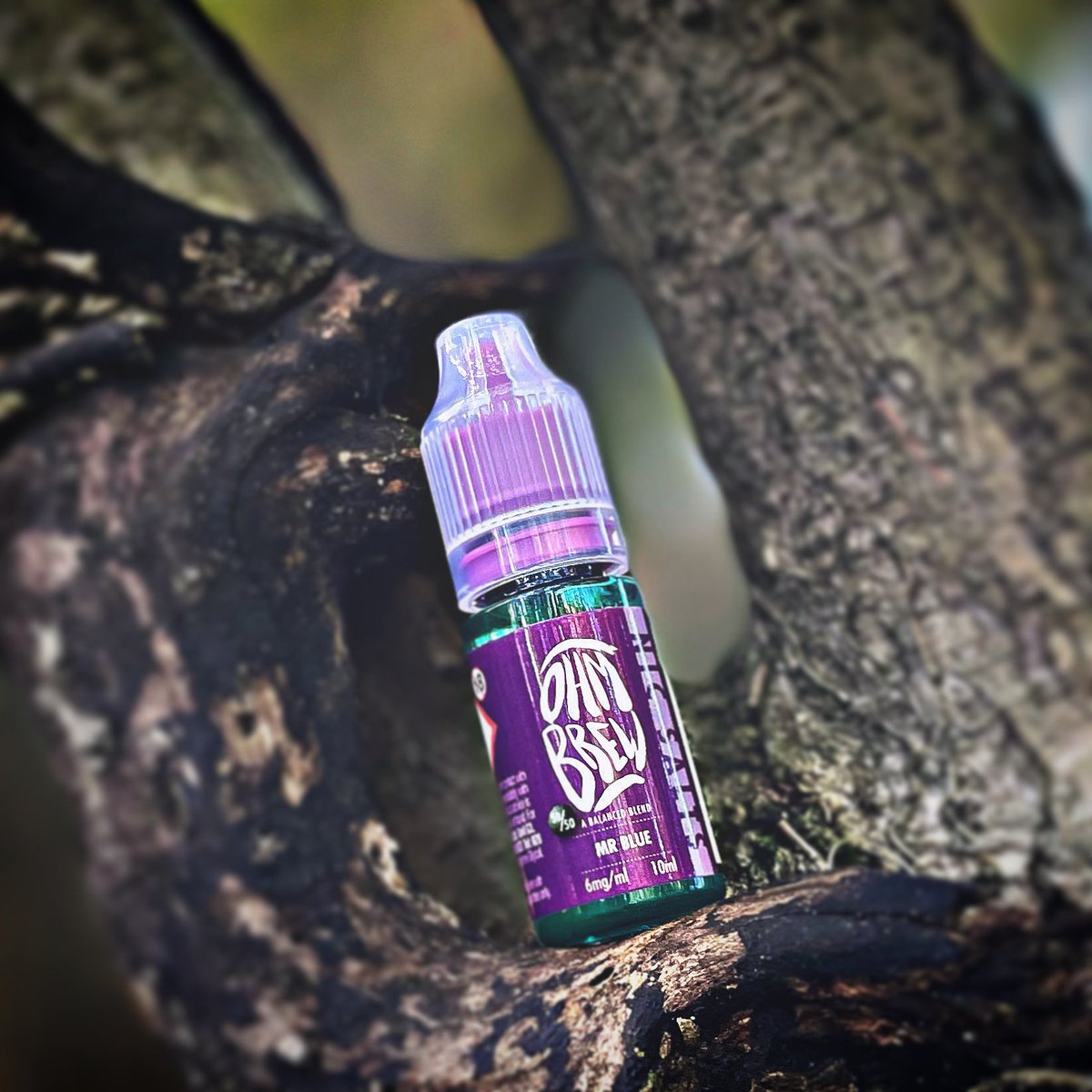 bigmanvaper's tweet photo. 𝕆𝕙𝕞𝕓𝕣𝕖𝕨 - 𝕄𝕣 𝔹𝕝𝕦𝕖

Pinch Punch… Let’s start November off the right way.
——
🔗 @ohmbrew_eliquid 
📸 @bigmanvaper 
——
#brewedinbelfast #vape #eliquid https://t.co/BBXyhNC3ru