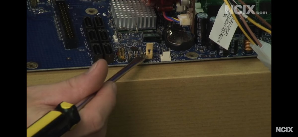 official3dfx's tweet photo. @LinusTech my dedicated 3dfx test machine is no longer POSTing! I found this helpful video made stating I use a conductive material to reset the cmos jumpers, but when I do it as shown my hands get really tingly. Is that common? https://t.co/8lJ0iyYxJE