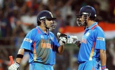 If Rishabh pant considers MS Dhoni his Idol then he also needs to learn how to Dhoni finished games for India and CSK, hitting 4s and 6s is easy but getting the winning run us toughest. ~ Gautam Gambhir 💙 
#MentorDhoni #IndiaVsNewZealand