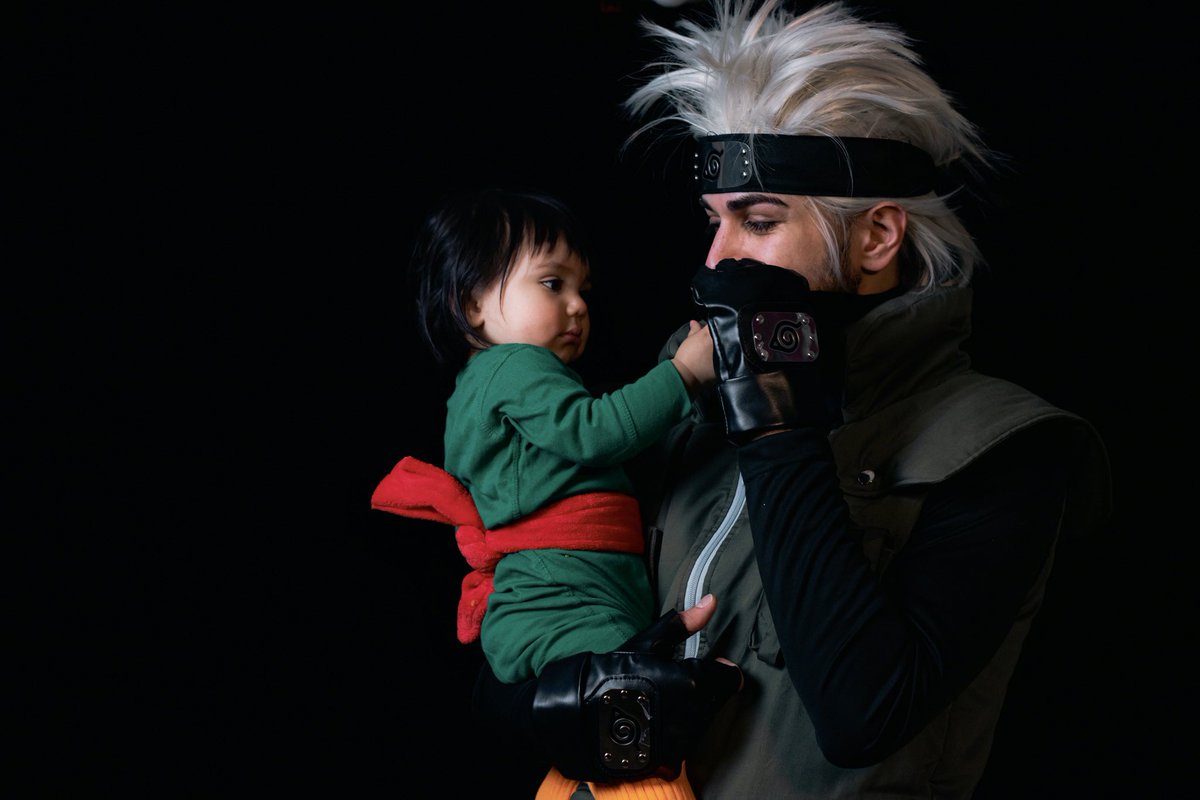 AnthonyGuajardo's tweet photo. Successful 1st Halloween with my baby girl #cosplay https://t.co/RJtQuT8NOv