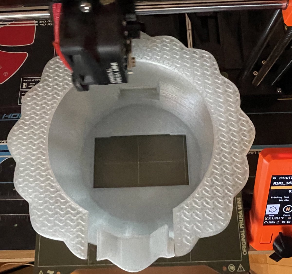 XTbe's tweet photo. The little #project keeps going! Well over half way now 🤞 .The #prusa mini seems to like the @basf #ultrafuse ice blue #pla as well https://t.co/6DSrJoPSTo
