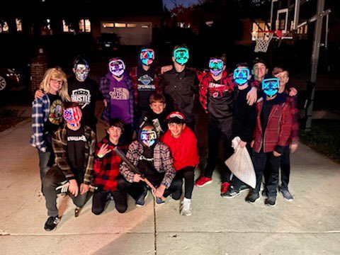shaunahogan06's tweet photo. Halloween 2021 🎃☠️🤡👻🍫 #pickle #purge #somuchcandy #halloween https://t.co/U5iFmb5OH7