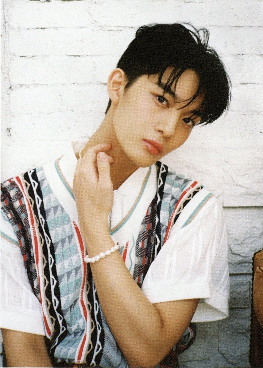 strawbaejy's tweet photo. 💫 𝐈𝐧 𝐭𝐡𝐞 𝐦𝐢𝐝𝐝𝐥𝐞 𝐨𝐟 𝐣𝐮𝐧𝐞

yongbae filo / tagalog au

— wherein Yexel, a psych student from ust tries to help Ice, a pol sci student from admu to be a better person for his ex to comeback

cix filo socmed au https://t.co/DHFURwBt77