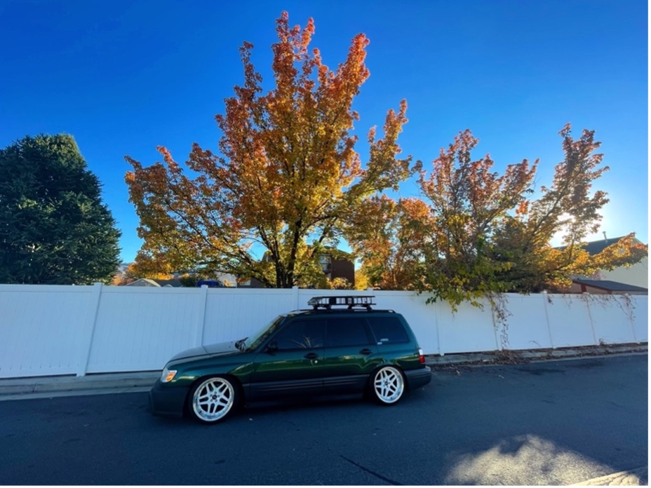 MaxKelson1's tweet photo. I've said goodbye to all my other cars. Currently I own 2 cars. My green 2001 @subaru_usa Forester is nicknamed Gronda. This modify job includes wheels, coils and a muffler delete. Future plans include an STI engine swap and body kit. #SubaruForester #UVUCOMM3140 https://t.co/vDP6pwlfig