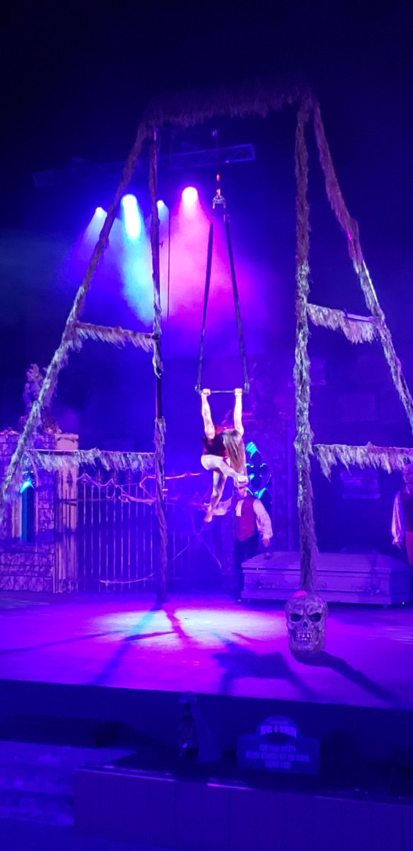 Halloween circus at SeaWorld. 
It was fun.