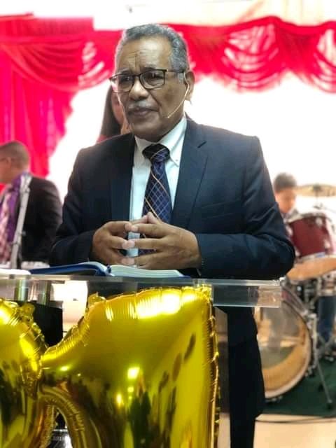 ipuquintacrespo's tweet photo. Dios bendiga a nuestro pastor Juan José Gómez. Siervo de Dios lleno de amor por las almas. Que sigue infatigable aún después de 21 años impactado en la capital del País.
#pastor #IPUV #IPUC #UPCI #Caracas #QuintaCrespo #Venezuela #Amor #Dios #DiosTeAma #iglesia https://t.co/VDVdEjvaMy