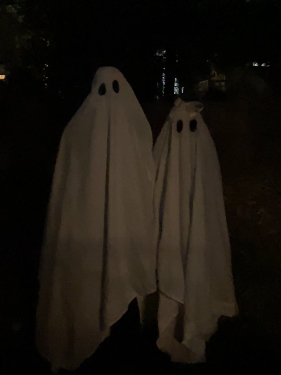 BillyS520's tweet photo. “you look like you’ve seen a ghost…” https://t.co/3z7GJfopOC
