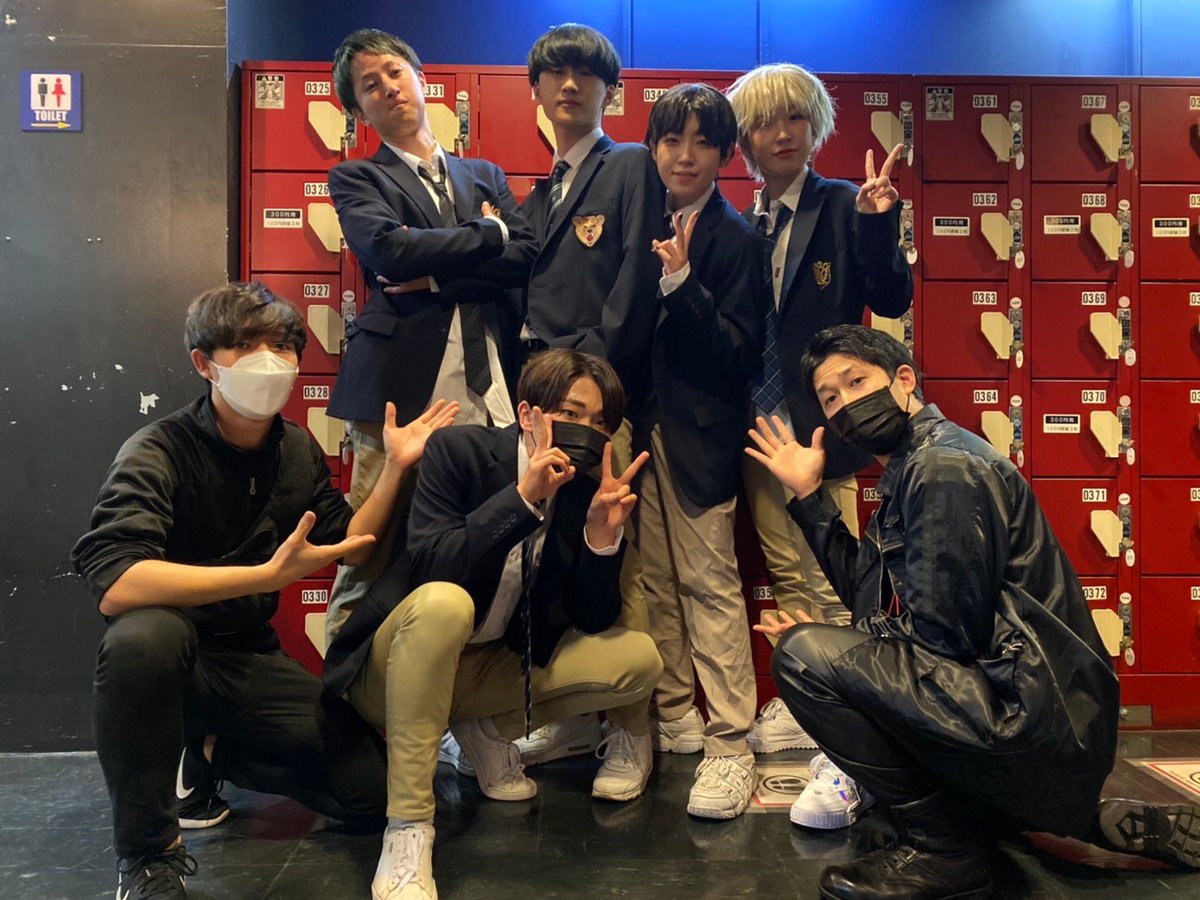 Jaian_kcover's tweet photo. ゆにちゅんお疲れ様でした‼️

照明めちゃくちゃカッコよくして頂けて嬉しすぎます！！

いつも変な紹介文読んでくれてありがとうございます😭
そろそろ怒られそうな気がします😂

 #ゆにちゅん https://t.co/LPyGU6d5Aq