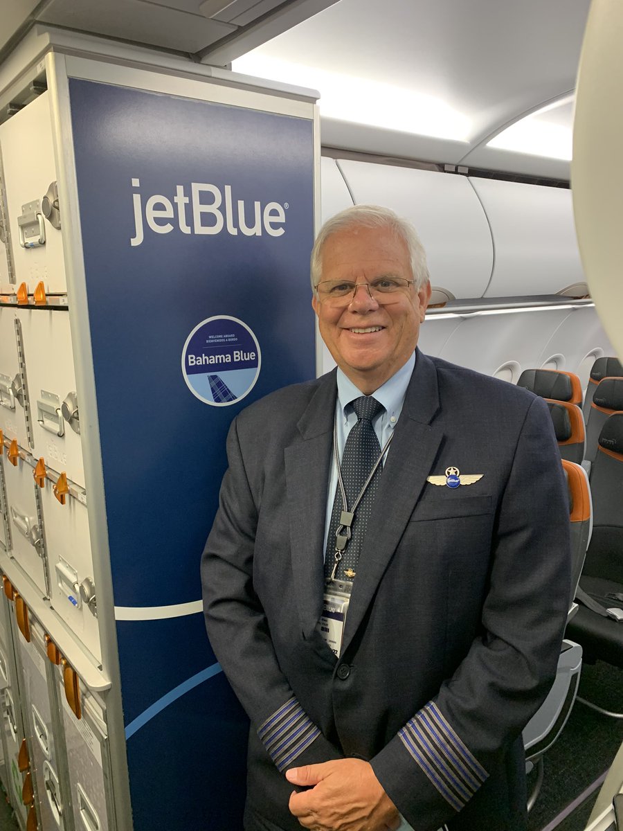 SBenaryMann's tweet photo. Congratulations on your retirement, Captain @billallen31. Sending off MIA style! We’ll miss you! #JetBlueMIA @HelloJetBlue @iflymia https://t.co/gjXmNp2O2J