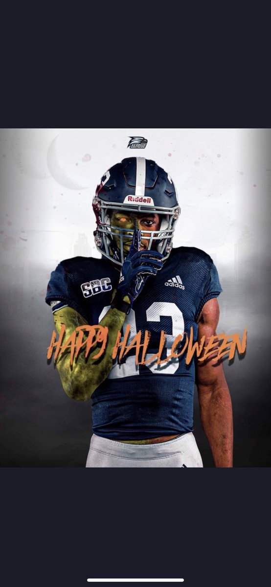 CameronHigh4's tweet photo. Happy halloween 🎃 💪🏽#GATA @GATALifestyle @RecruitGeorgia https://t.co/VeHXJ8j2Qn
