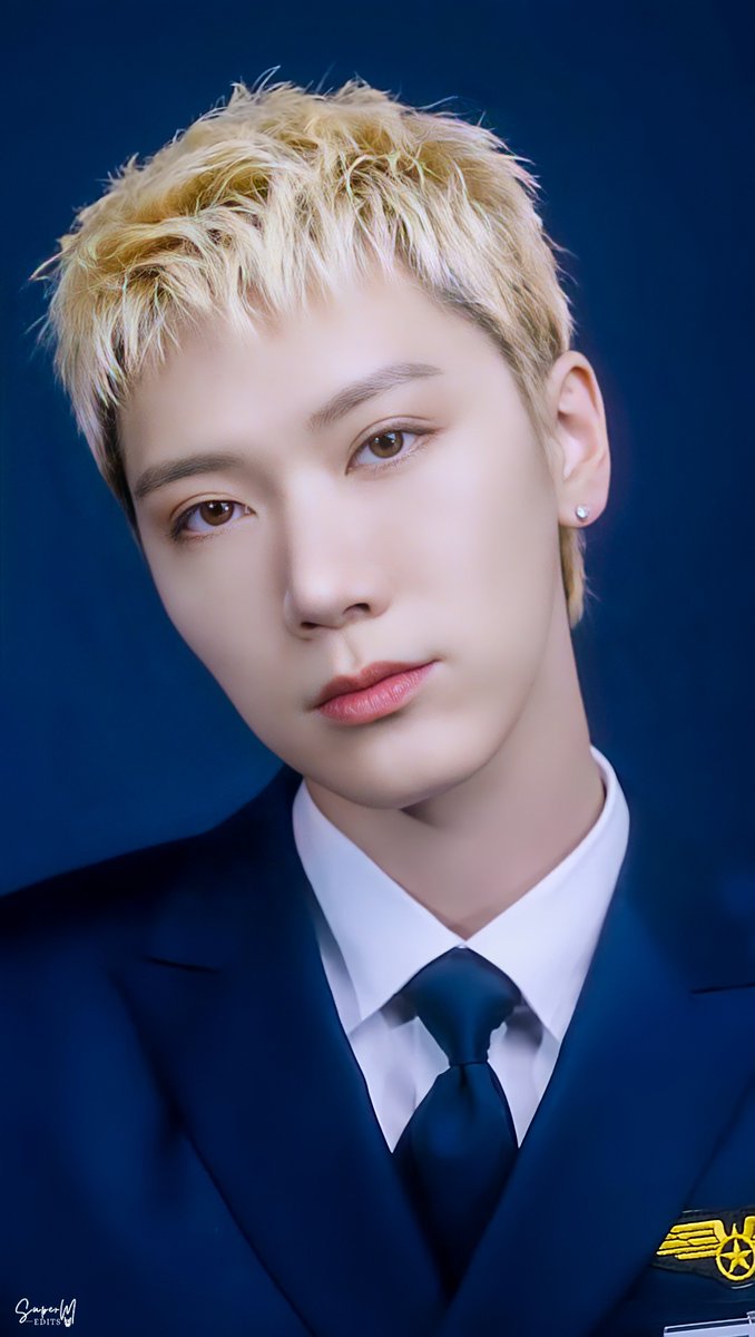 editsuperm's tweet photo. 211101 #TEN [EDITS] 
ㅡ 2022 WayV Season's Greetings Concept Trailer ♡ https://t.co/NNGWf7bleI