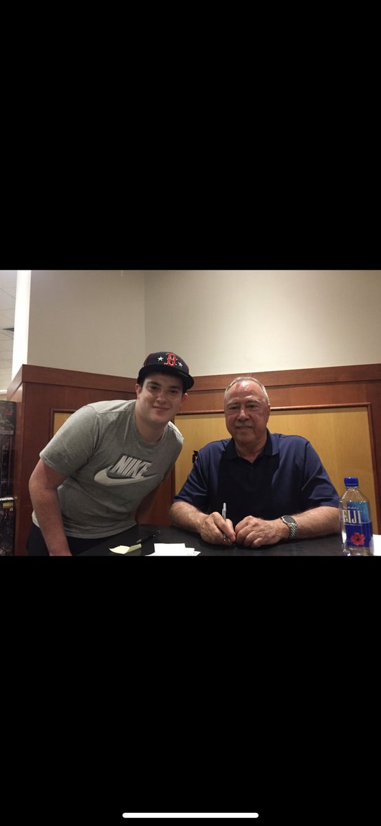 BlecherRedSox's tweet photo. @Jerry_Remy To me Jerry Remy is a legend and will always be a legend in my heart as well as throughout Red Sox Nation. I will always remember your smile. May your memory be a blessing to us all. We love you and always will Jerry Remy. RIP Jerry Remy #RIPJerryRemy https://t.co/xdUHJ1uc0c