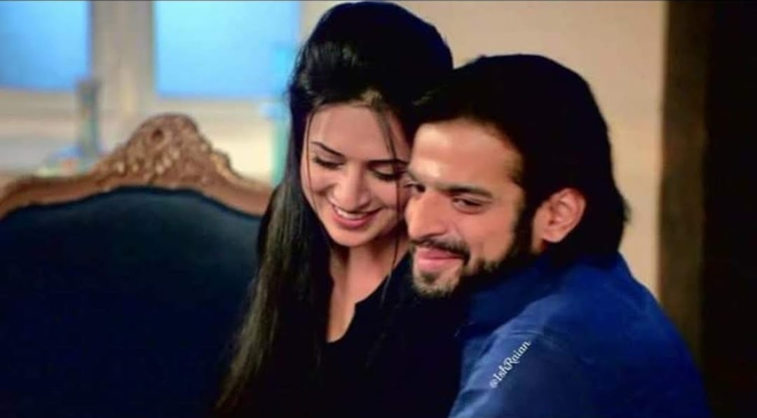 Vineeta00721904's tweet photo. 𝐼𝓈𝒽𝑅𝒶 ❤
Good MORNING HAVE A GREAT DAY❤❤
@iamkaranRpatel @Divyanka_T
#raman #ishita #YHM #YehHaiMohabbatein
#Ishra #Divan #puttar #biwi #KaranPatel #divyankatripathi #divyankatripathidahiya #karandivyanka #divyankaran #ramankumarbhalla #ishitabhalla #rkb https://t.co/W7Jfza9Ccg