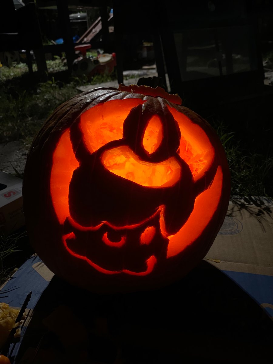 OnlyAJinx's tweet photo. Yearly pokemon pumpkin, what’s upppp. https://t.co/5rIPYdbwlz