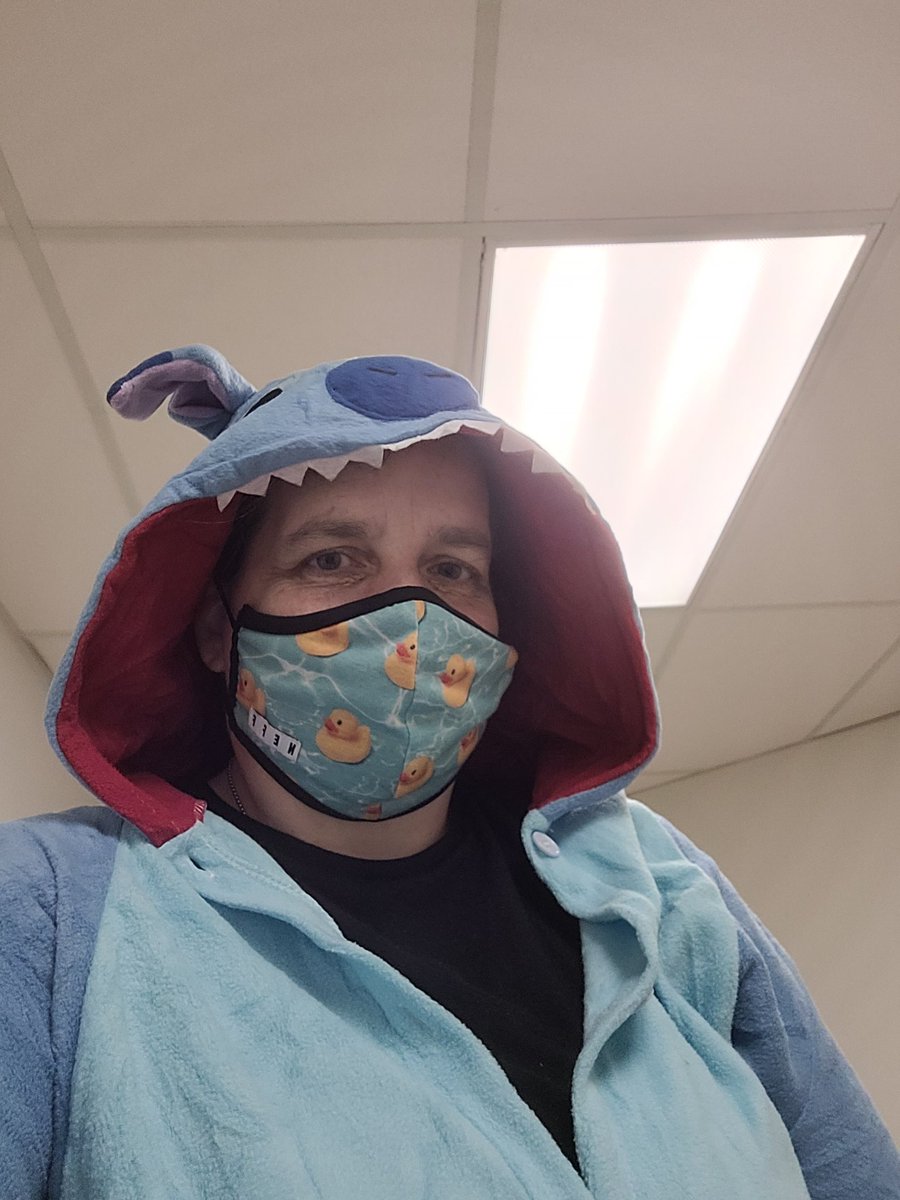 sls1010's tweet photo. @charliecapen I was stitch at work,  until I ran up the stairs at work and face palmed 😆 https://t.co/mp8y9oO1zU