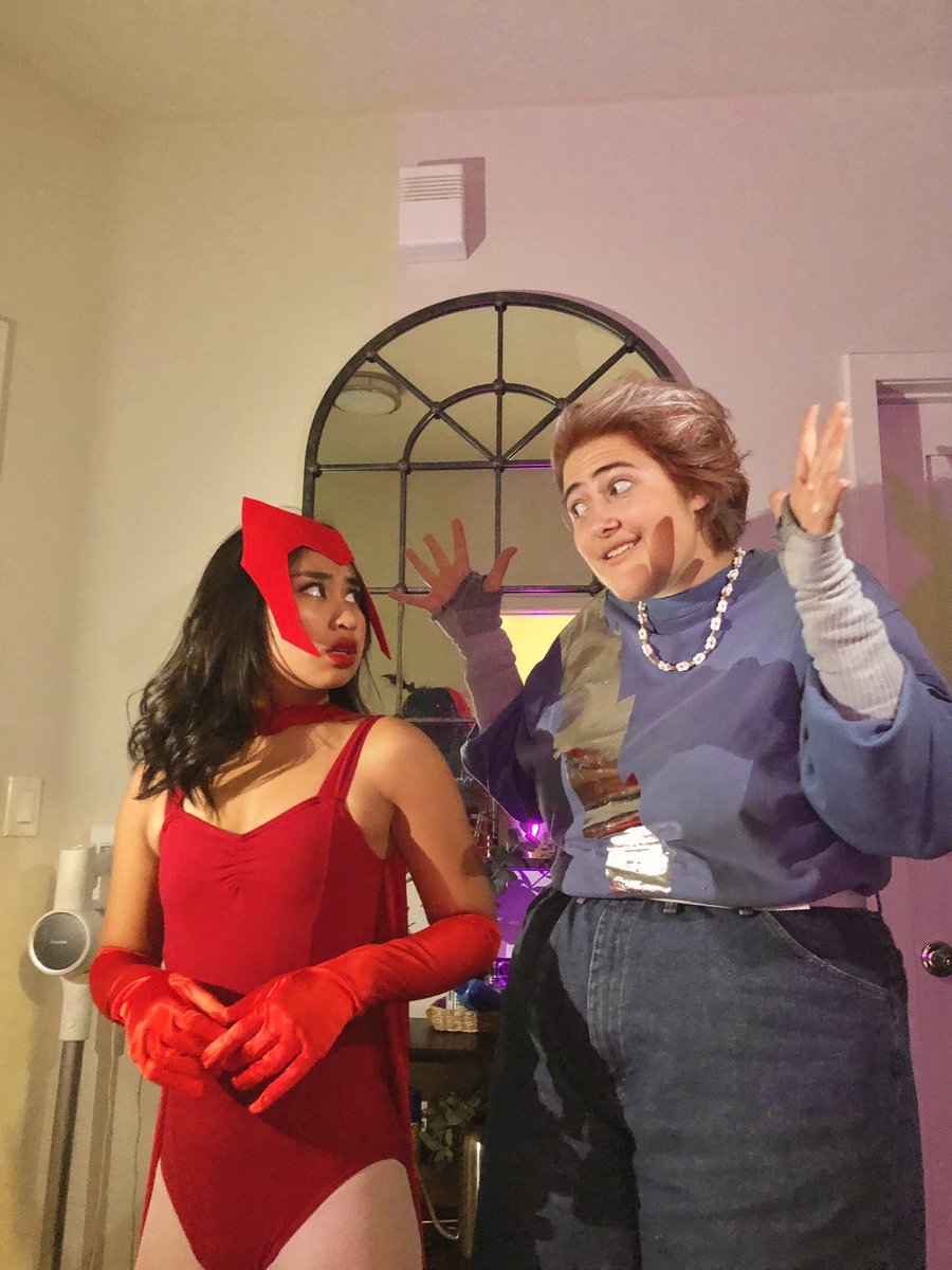 McCornonthecobb's tweet photo. @KVenturaCounty and I finally did a couples costume https://t.co/BbKqLVINYP