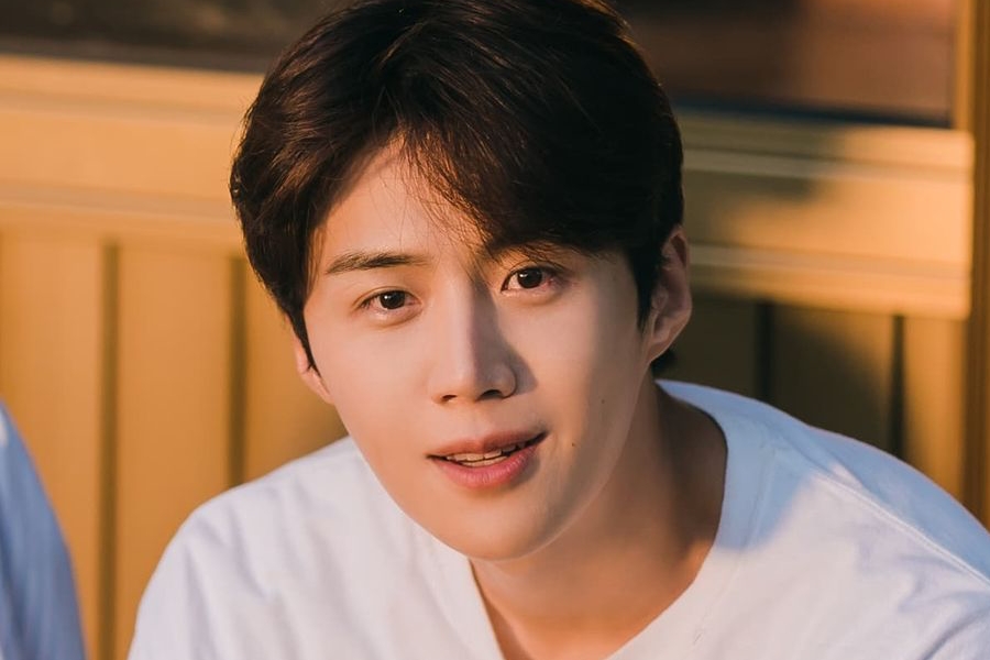 soompi's tweet photo. #KimSeonHo Confirmed To Star In Upcoming Movie He Was In Talks For
https://t.co/m8mtl8glno https://t.co/eE2Xh5ZbSy