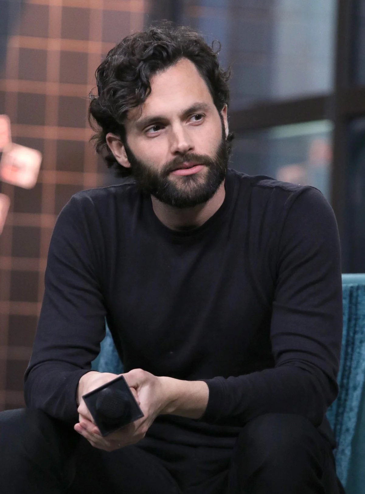 Happy birthday penn badgley, it s his day 