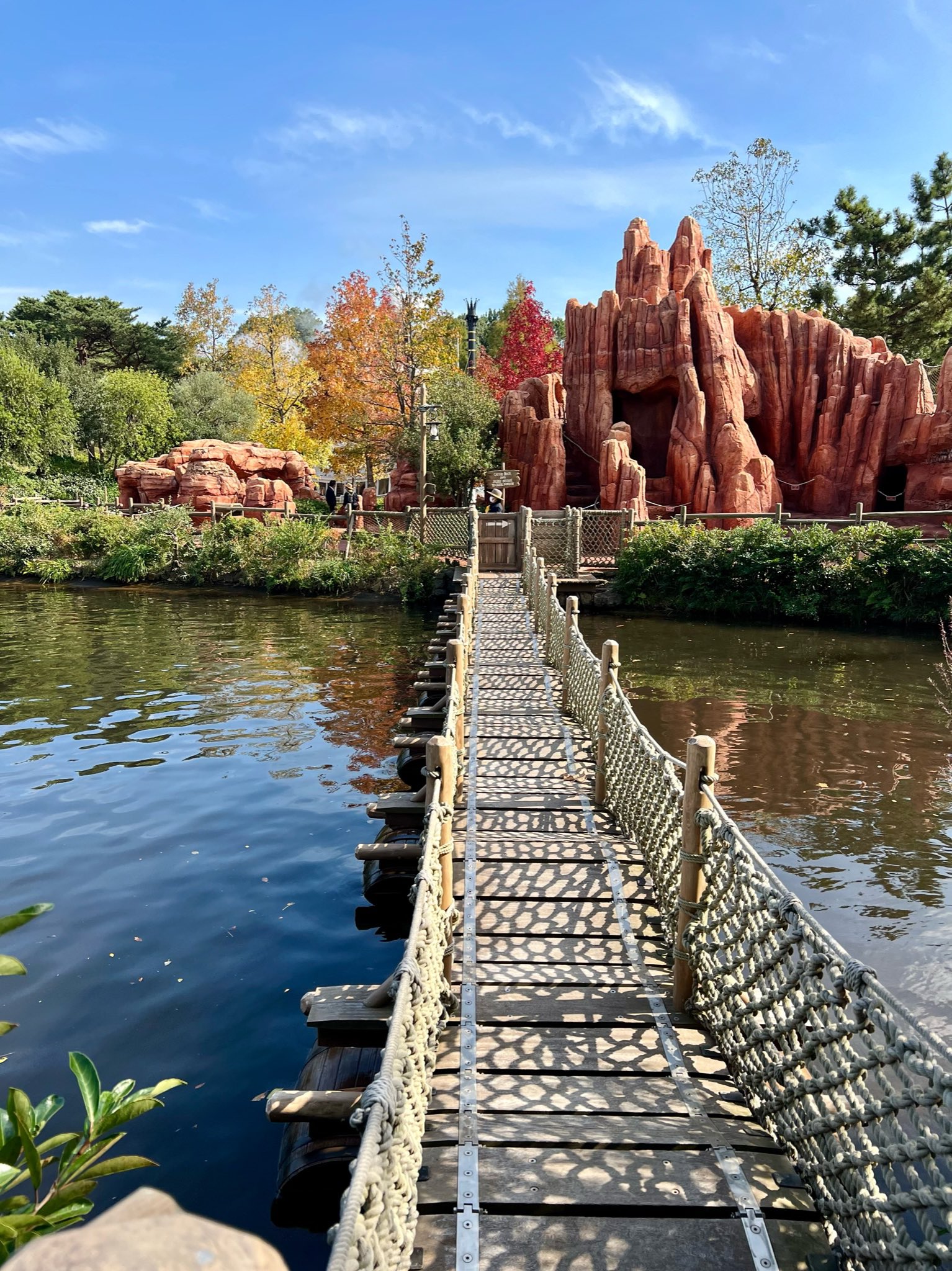 Mezzomikiのディズニーブログ 東京ディズニーランド トムソーヤ島いかだ 本日より運営再開 T Co Wepahnblzy T Co Jbhhkmwdxw Twitter