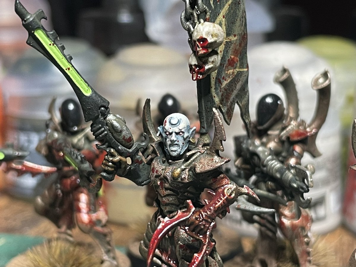 ZaneRussell66's tweet photo. Did some touch ups to the Sybarites face! #WarhammerCommunity #paintingwarhammer #drukhari #kabalitetrueborn #kabalite https://t.co/1xA8JOntnR