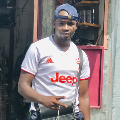 AnoufidineA's tweet photo. #NouvellePhotoDeProfil https://t.co/Jej4hUGh85