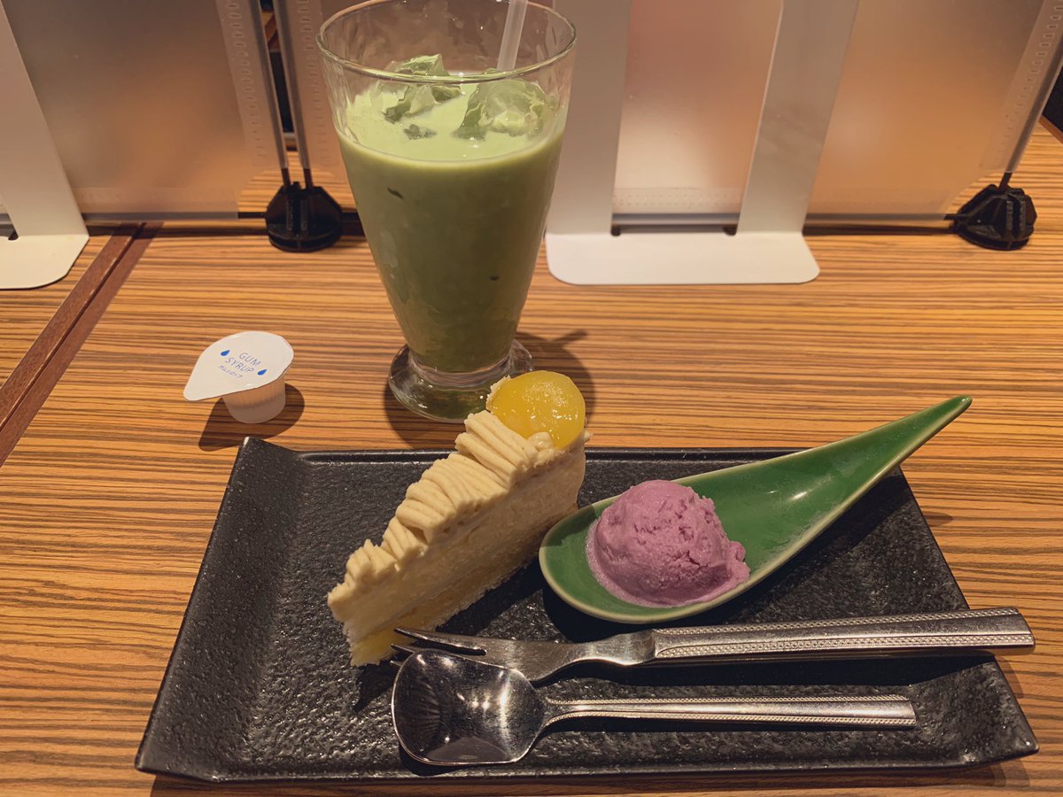 スタジオ終わりのデザートです。
今から労働してきます、、、