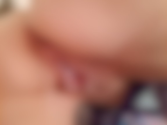 New photo up on Modelhub! This one is only for my Fan Club members. Sign up now: https://t.co/af8jlujLrF