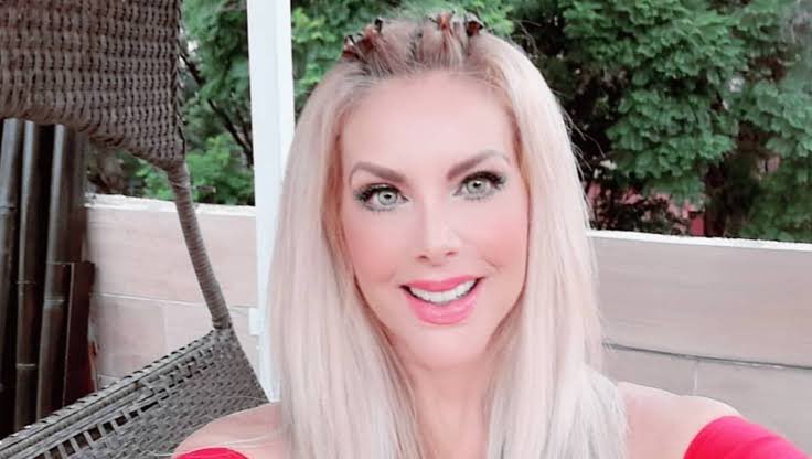 alex1ero's tweet photo. #QuienEsLaMascaraMx 
¡Nadie lo venía venir!
¡Sirena es Lorena Herrera!

#quieneslamáscara #LorenaHerrera https://t.co/1DewEQfI2j
