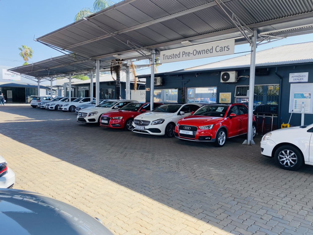 Hemtonick_'s tweet image. May November give you the car you need from me 😁🙏🏾