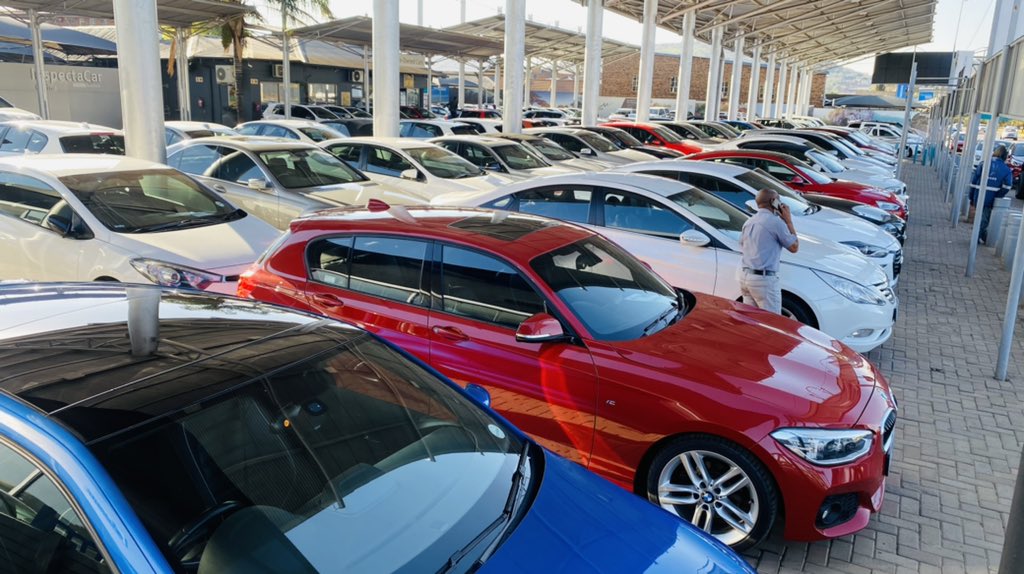 Hemtonick_'s tweet image. May November give you the car you need from me 😁🙏🏾