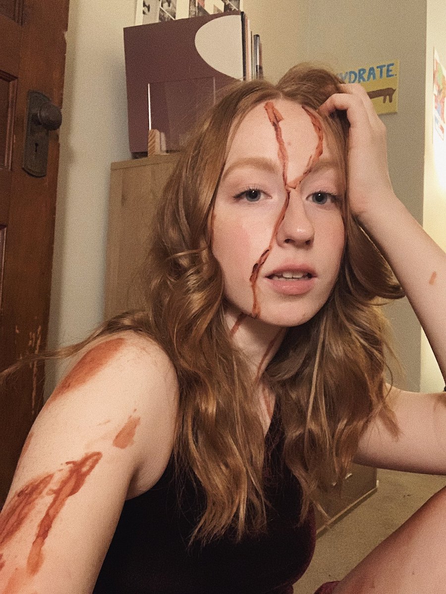 haleydoubleu's tweet photo. Swapped out the face paint for fake blood this year… It still won’t fully wash off of my arms but #worthit https://t.co/AgueUQg7ih