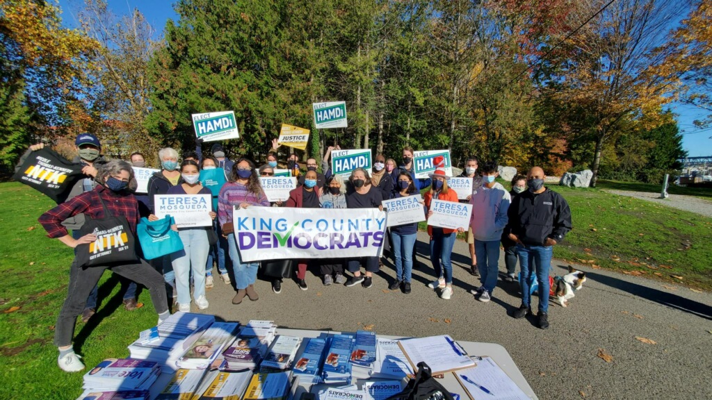 kcdems's tweet photo. It was a bright and sunny canvass for Seattle candidates @MLorenaGonzalez @ntkallday @TeresaCMosqueda @viviansong @SarjuforSSB  Brandon Hersey @hamdiforport @HasegawaForPort  @ryancalkinsSEA 
And THANK YOU @36thdemocrats @37lddems @43rdDems and WA Dems chair @Tinapo https://t.co/t2vuJiMvcB