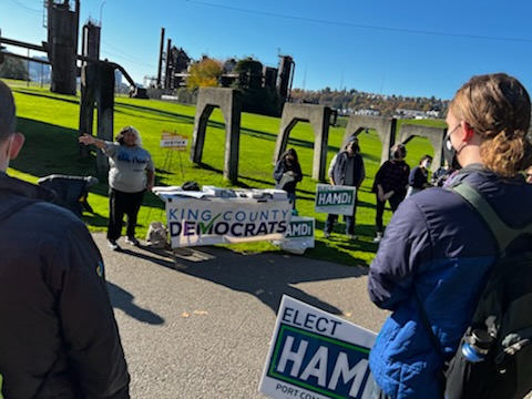 kcdems's tweet photo. It was a bright and sunny canvass for Seattle candidates @MLorenaGonzalez @ntkallday @TeresaCMosqueda @viviansong @SarjuforSSB  Brandon Hersey @hamdiforport @HasegawaForPort  @ryancalkinsSEA 
And THANK YOU @36thdemocrats @37lddems @43rdDems and WA Dems chair @Tinapo https://t.co/t2vuJiMvcB