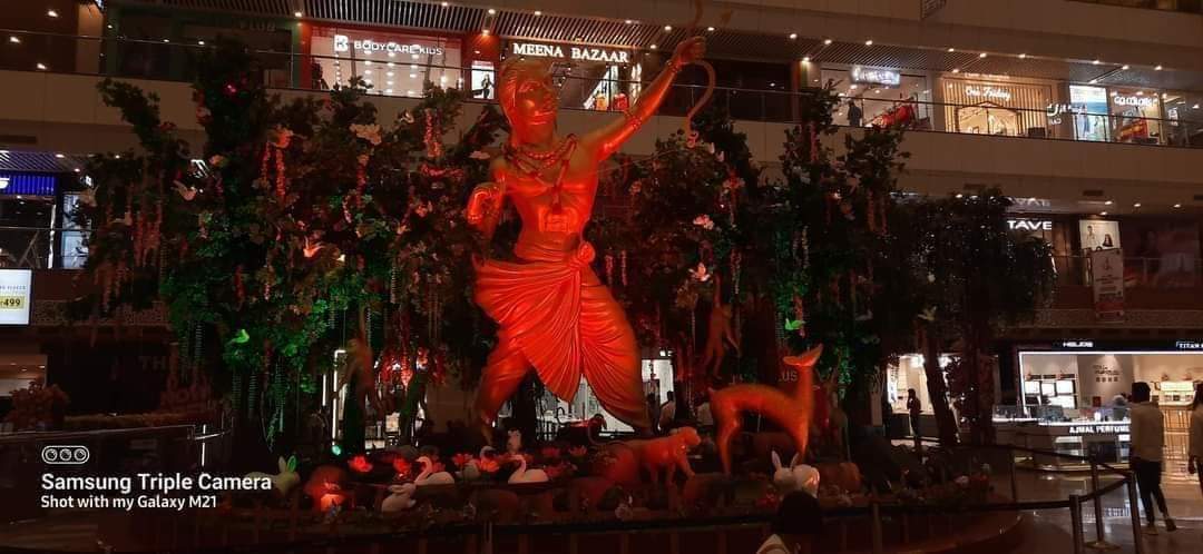 trendingneeraj's tweet photo. जब #देश अपनी #आस्था को सार्वजनिक रूप से प्रकट करने लग जाए तो समझो उसकी #सांस्कृतिक अवधारणा #सशक्त हो रही है।
🚩🚩
यही सशक्त सांस्कृतिक अवधारणा देश और धर्म दोनों की रक्षा में सहायक सिद्ध होती है।
#trendingneeraj 
#हरियाणा_दिवस https://t.co/iAi2gtM9hR