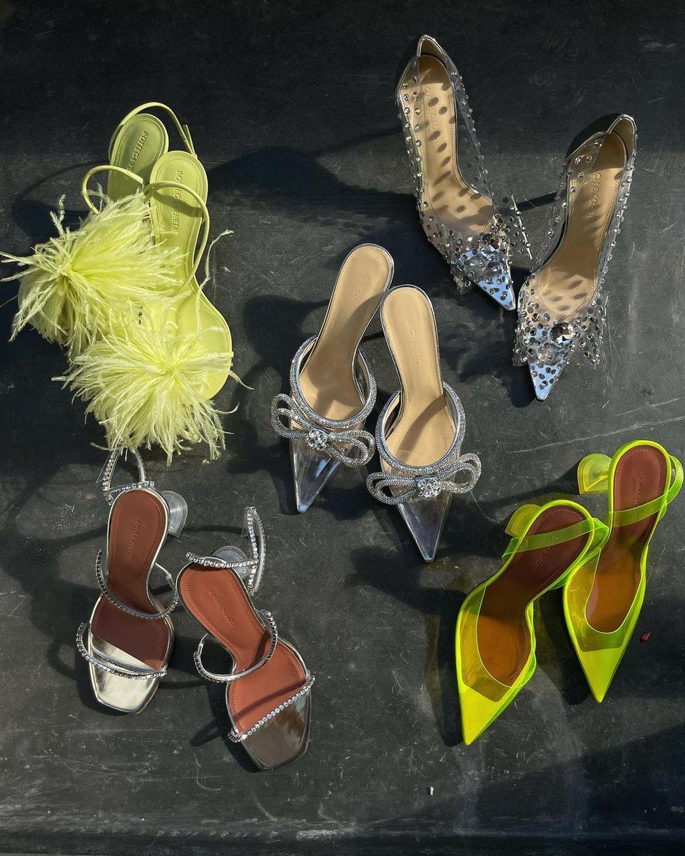 VogueFrance's tweet photo. It's a heels kind of night. ✨
© Instagram @ leoniehanne https://t.co/3v7vYFuBxv