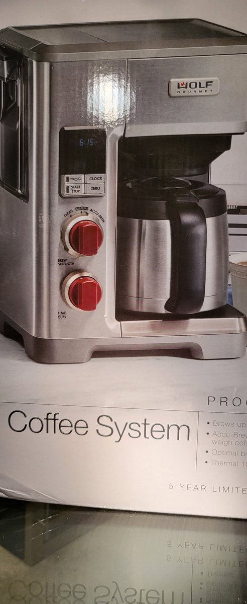 elegantpalate's tweet image. Dear @WilliamsSonoma I have been a customer for more than 2 decades..Sending me a Coffee Maker when I ordered a 7qt stand mixer. #Unacceptable #FixThisAsap