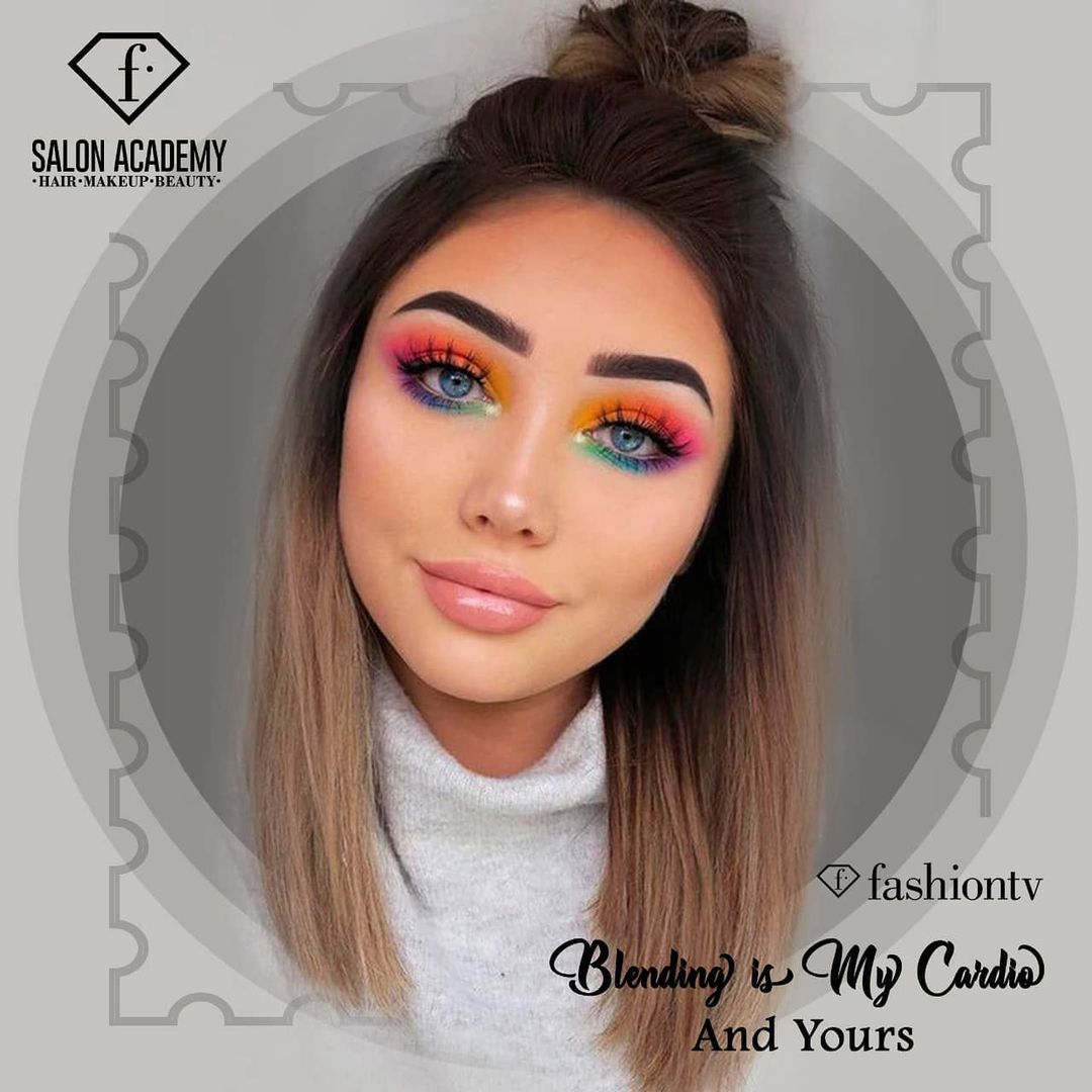 ftvsalonAcademy's tweet photo. Join FTV salon Academy Vaishali and & Learn #Makeup, #Hairstyling and #nailart courses.
#blending #blendingbrush #blendingin #blendingcolors #blendingsponge #blendingeyeshadow #blendingismycardio
#blendingrules https://t.co/0BdyYP7mwD