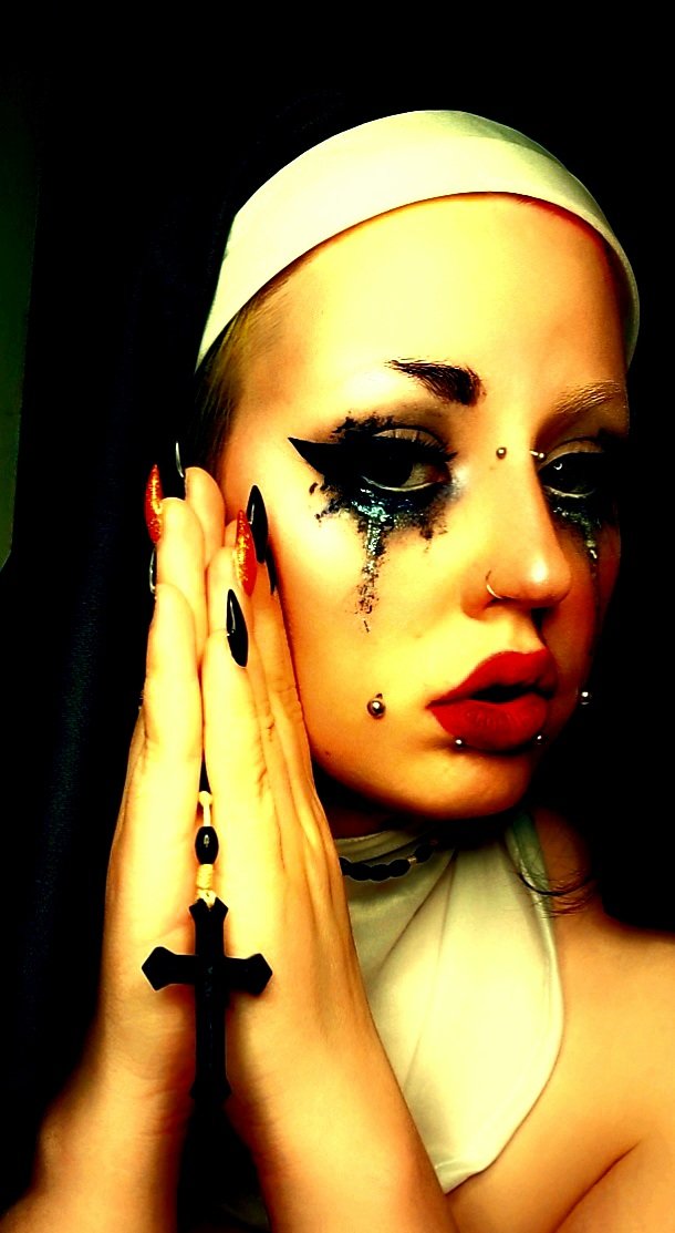 BunbunMonster's tweet photo. Halloween content anyone?
https://t.co/5RHaHI1h0r
#Halloween #ContentCreator #nun  #sexynun #sexy #onlyfansthick #links https://t.co/8J0ED23g9a
