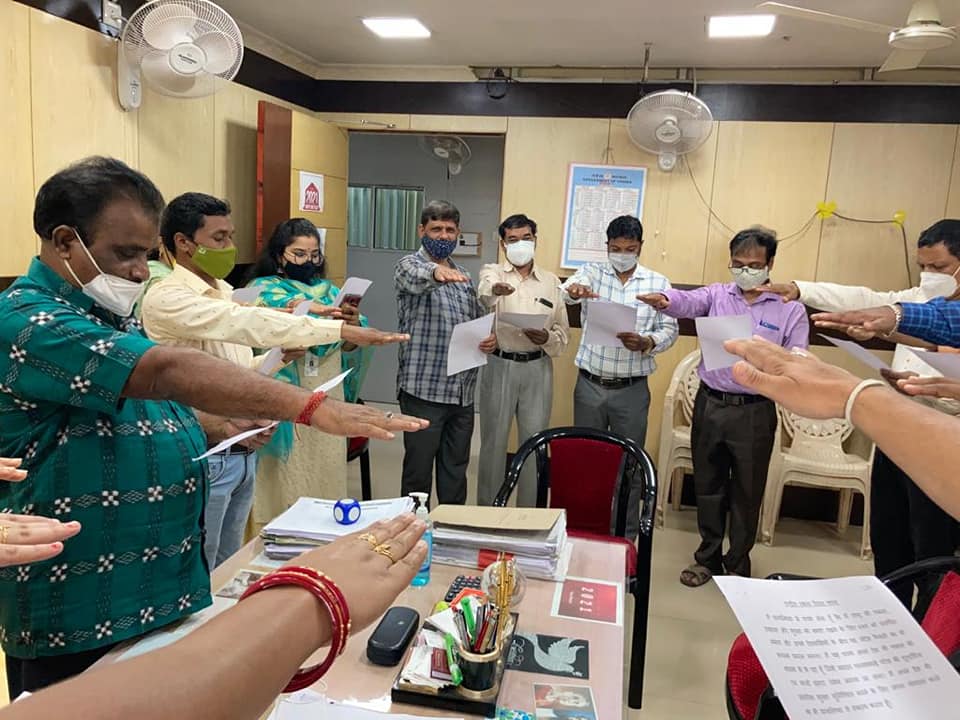 AgcsOdishaDca's tweet photo. Observance of Rashtriya Ekta Diwas (National Unity Day) and  pledge taking ceremony at Directorate of Cooperative Audit, Odisha on 31.10.2021. https://t.co/D9Mrczj28R