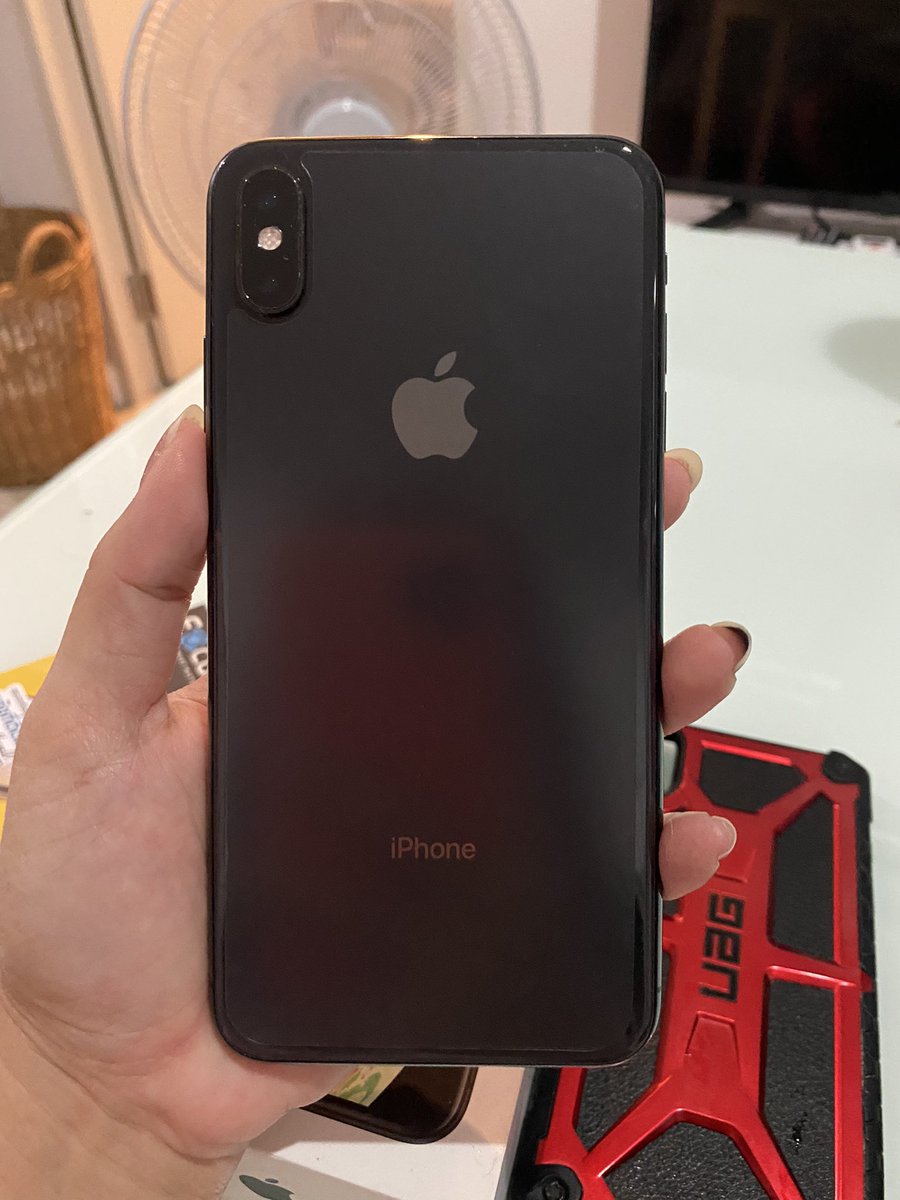 chiranaphat's tweet photo. xs max 256gb แบต 92% 
อุปกรณ์ครบกล่อง เครื่องไทย
16,500.-
นัดรับนนทบุรี 

#ไอโฟนมือสอง #ไอโฟนมือ2 #ไอโฟน #ไอโฟนxs #iphone #iphonexs #iphonexsmax #iPhoneมือสอง #iphoneth #ไอโฟนมือสองราคาถูก #iOS15 #ios14 https://t.co/kEVNvLpYtu