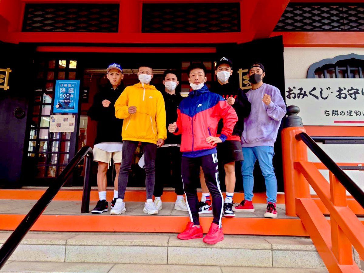 kyokentakeuchi's tweet photo. krush130の盛り上がりは凄かった。
私はwizardジム・三井のメンタルサポーターとしてやれる事はやりましたが、結果は完敗
しかし次の試合に繋がる試合だった!
大会1試合目からラストまで凄かったす
関係者の皆様お疲れ様でした✊
#krush https://t.co/Btmz9tLbQk