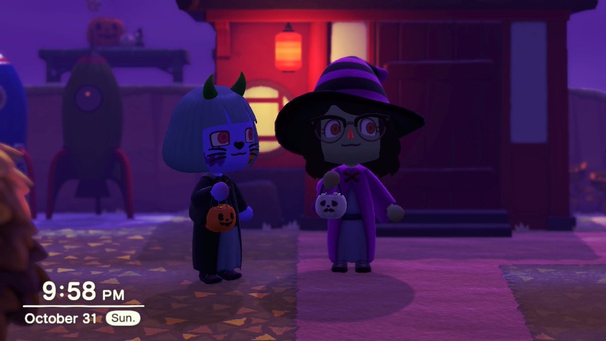 pumpkibeettv's tweet photo. @theentirelegend and me and ashen all trick or treating at Legend’s place! ot was so fun!!
—
#FC :: SW-7494-9058-3019
—
#NintendoSwitch #AnimalCrossing #ACNH #SWFC #SwitchFC #halloween2021 #halloween #ACNHHalloween https://t.co/D0gi2Hvqcx