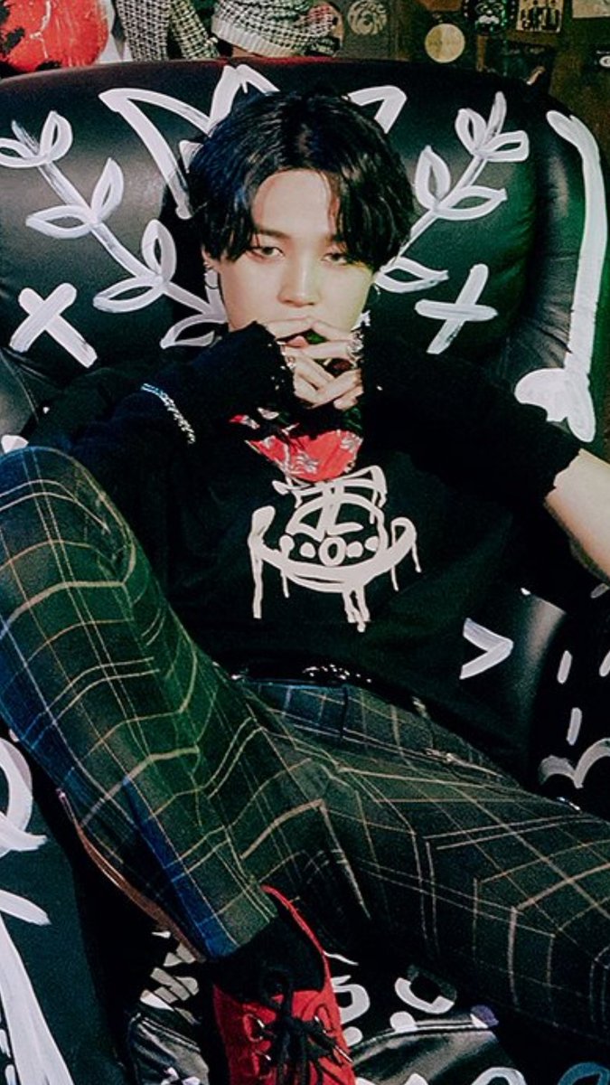 dubuchiminie's tweet photo. Dahyun x Jimin in plaid pants 🌼
#DAHYUN #JIMIN
#dahmin #bangtwice https://t.co/OVLark9hmC